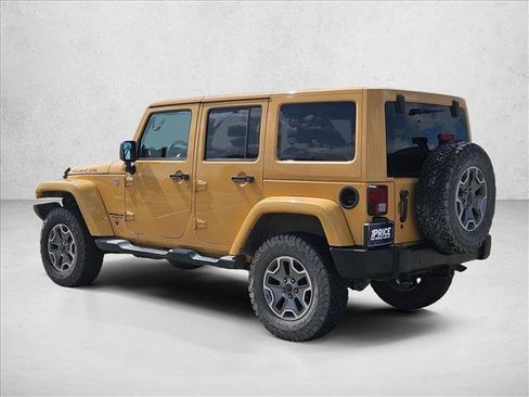 Used 2013 Jeep Wrangler Unlimited Rubicon w/ Connectivity Group AWD/4WD image 7