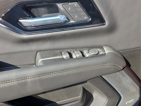 New 2026 GMC Yukon Elevation image 15