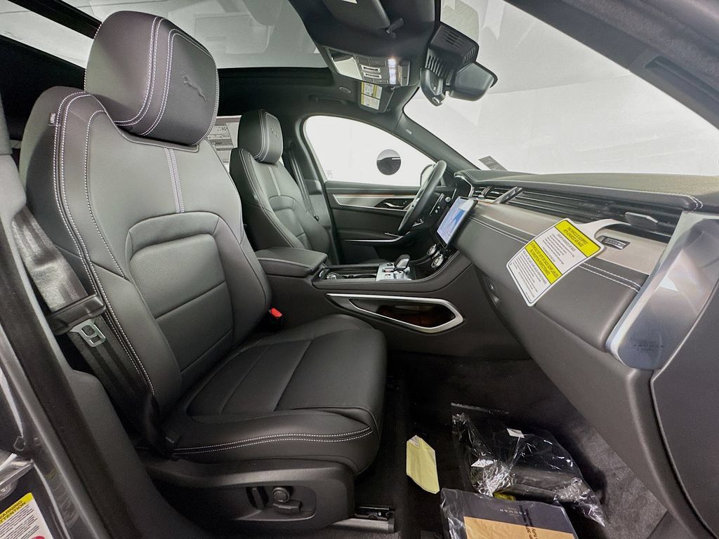 New 2026 Jaguar F-PACE R-Dynamic S AWD/4WD image 28