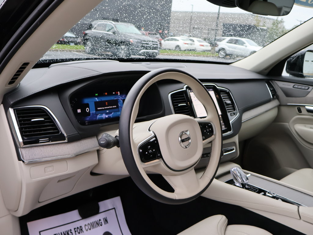 Used 2025 Volvo XC90 B6 Ultra w/ Protection Package Premier AWD/4WD image 19