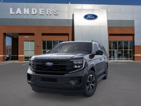 New 2026 Ford Expedition Max Active image 2