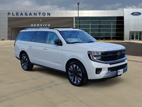 New 2025 Ford Expedition Max Platinum w/ Platinum Ultimate Package AWD/4WD image 7
