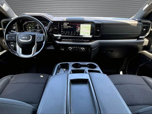Used 2022 GMC Sierra 1500 Elevation AWD/4WD image 8