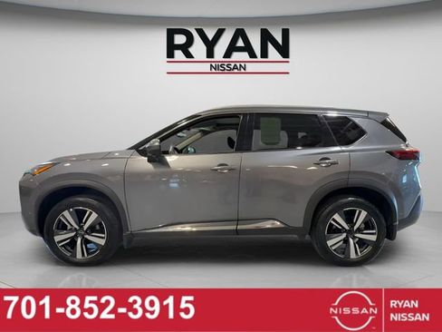 Used 2023 Nissan Rogue SL w/ SL Premium Package AWD/4WD image 2