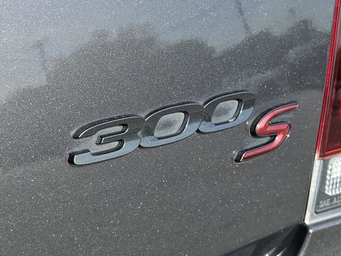 Used 2021 Chrysler 300 S w/ S Model Appearance Package RWD image 8