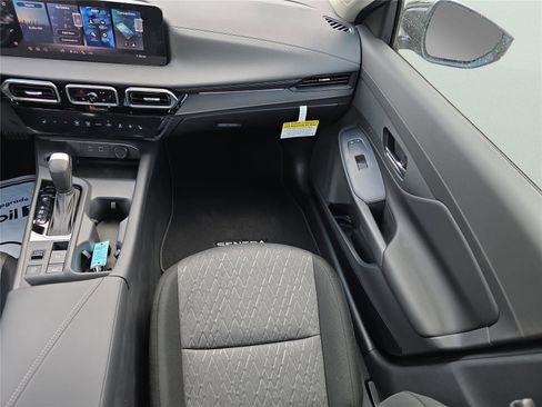 New 2026 Nissan Sentra SV w/ SV Convenience Package FWD image 16