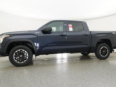 New 2026 Toyota Tundra SR5 AWD/4WD image 18