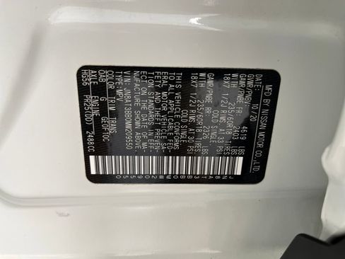 Used 2021 Nissan Rogue SV image 30