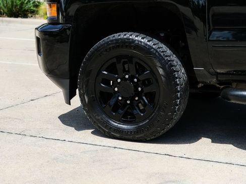 Used 2019 Chevrolet Silverado 2500 LTZ w/ Duramax Plus Package AWD/4WD image 14