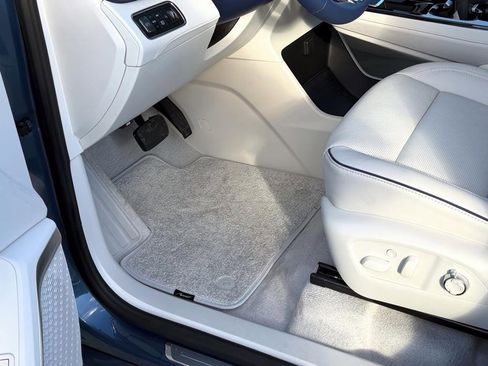 New 2026 Buick Enclave Avenir w/ Super Cruise Package image 16