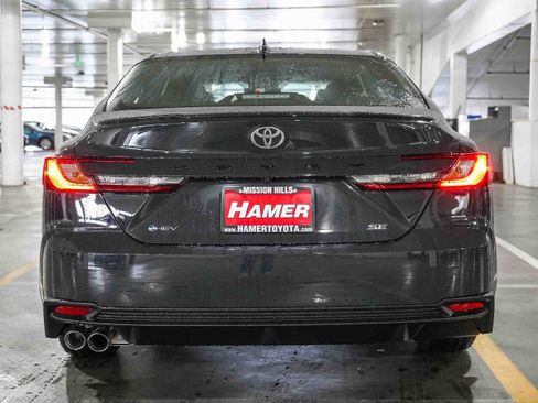 New 2026 Toyota Camry SE FWD image 8
