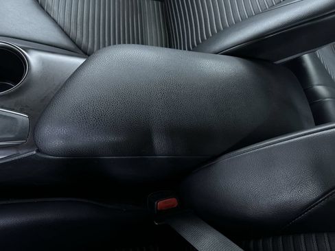 Used 2021 Toyota Camry SE FWD image 24