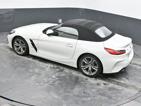 Used 2025 BMW Z4 sDrive30i image 32
