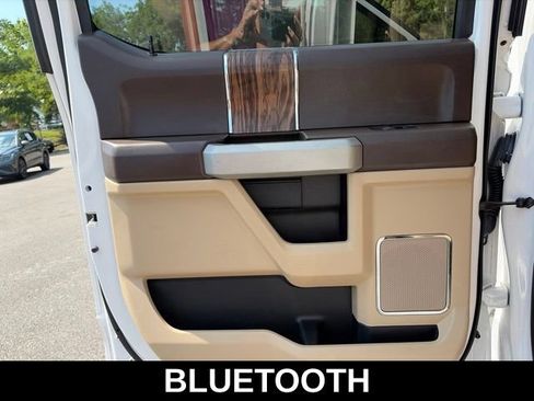 Used 2018 Ford F150 Lariat w/ Equipment Group 502A Luxury AWD/4WD image 22