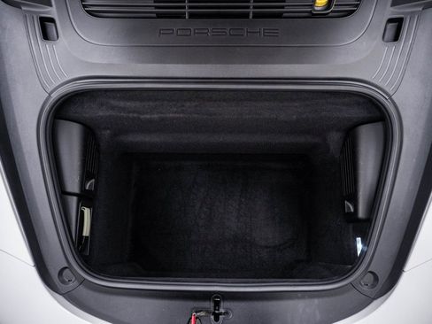 Certified 2016 Porsche 911 Carrera 4S image 31