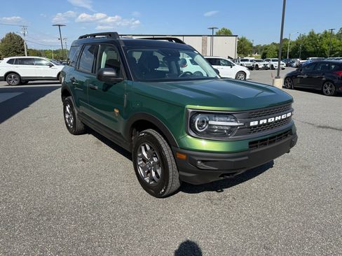 Used 2024 Ford Bronco Sport Badlands image 9