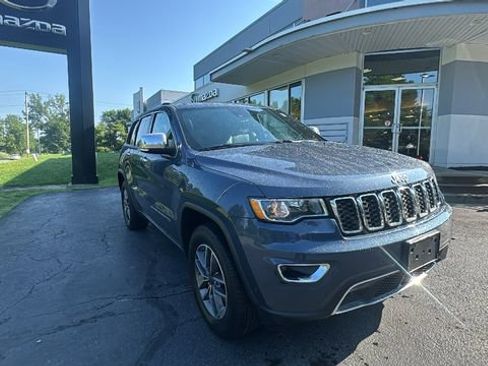 Used 2020 Jeep Grand Cherokee Limited AWD/4WD image 3