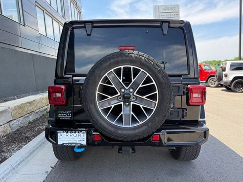 Used 2024 Jeep Wrangler High Altitude AWD/4WD image 4