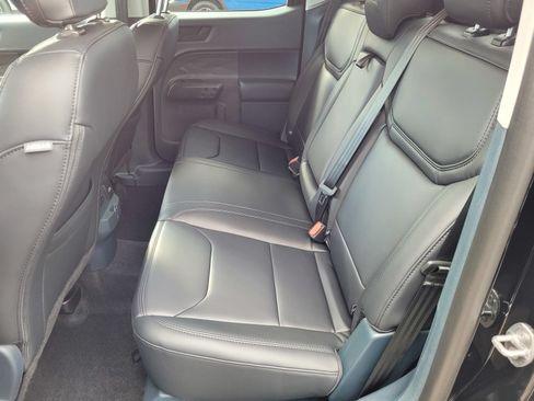 New 2025 Ford Maverick Lariat w/ Black Appearance Package AWD/4WD image 17