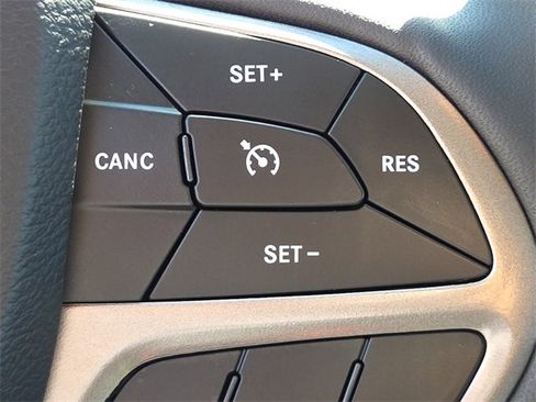 Used 2022 Jeep Cherokee Latitude Lux image 27