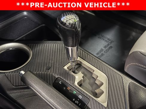Used 2015 Toyota RAV4 Limited image 31
