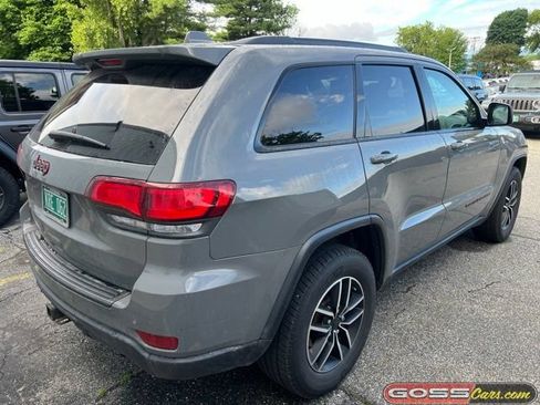 Used 2021 Jeep Grand Cherokee Trailhawk w/ Premium Lighting Group AWD/4WD image 3