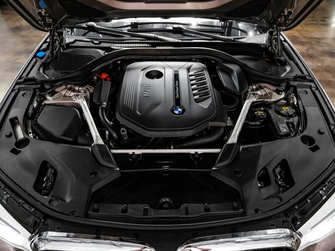 Used 2019 BMW 540i xDrive AWD/4WD image 61