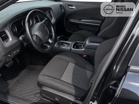 Used 2023 Dodge Charger GT RWD image 6