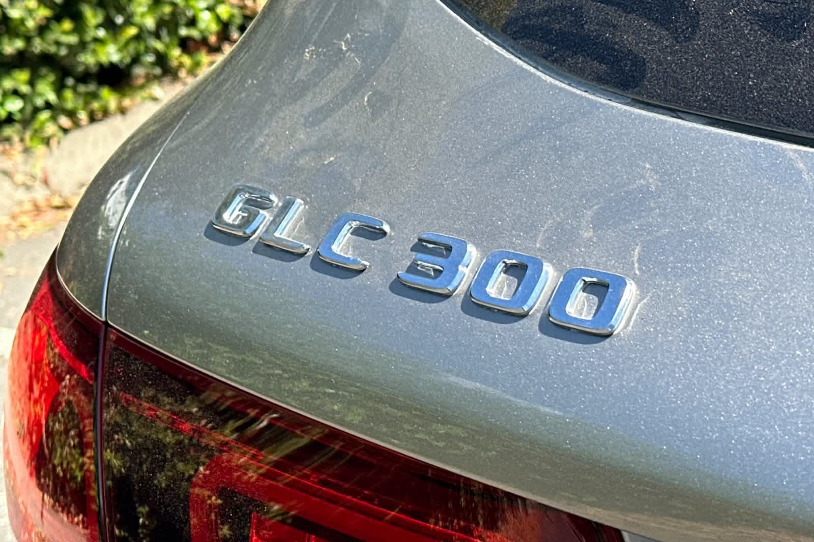 Used 2021 Mercedes-Benz GLC 300 image 26
