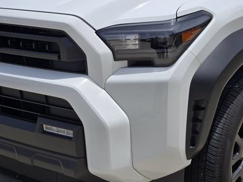 Used 2025 Toyota 4Runner SR5 RWD image 7