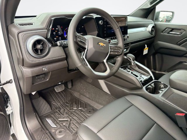 New 2026 Chevrolet Colorado LT w/ LT Convenience Package AWD/4WD image 23