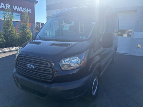 Used 2016 Ford Transit 250 130 Medium Roof RWD image 1