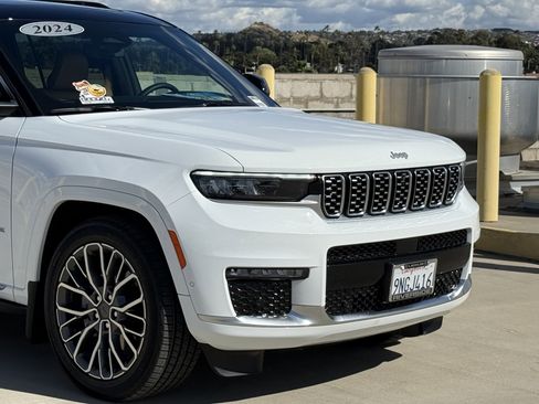 Used 2024 Jeep Grand Cherokee L Summit image 3