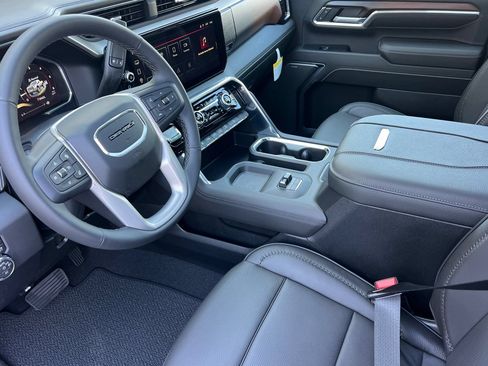 New 2026 GMC Sierra 2500 Denali w/ Denali Reserve Package AWD/4WD image 7