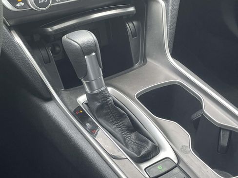 Used 2021 Honda Accord LX image 30