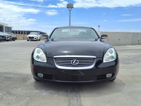 Used 2005 Lexus SC 430 Convertible RWD image 2