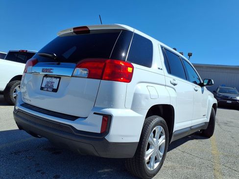 Used 2017 GMC Terrain SLE FWD image 29