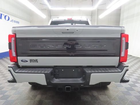 Used 2026 Ford F250 Platinum AWD/4WD image 39
