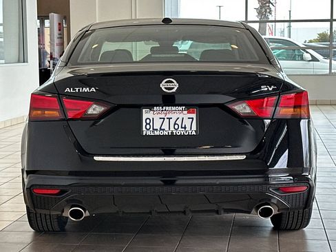 Used 2019 Nissan Altima 2.5 SV FWD image 5