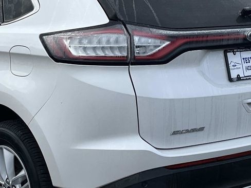 Used 2015 Ford Edge SEL w/ Equipment Group 201A image 5