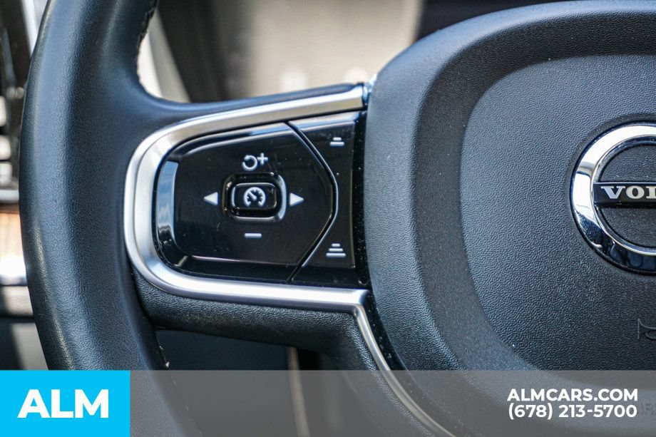 Used 2024 Volvo XC60 B5 Plus AWD/4WD image 29