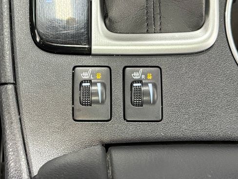 Used 2017 Toyota Highlander SE AWD/4WD image 23