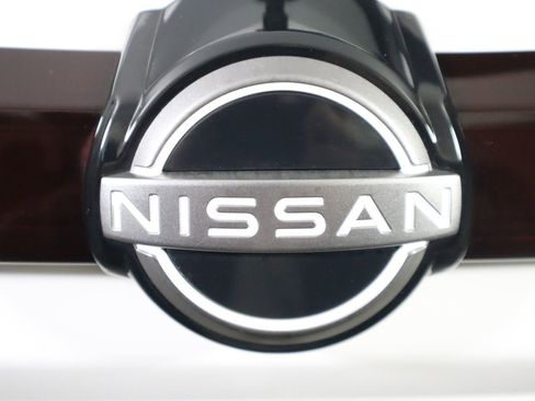 Used 2022 Nissan Kicks S image 10