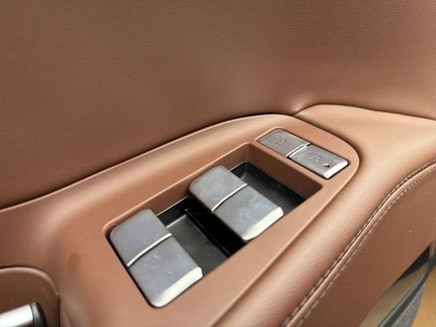 New 2026 Lincoln Navigator L Reserve AWD/4WD image 13