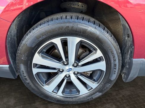 Used 2018 Subaru Outback 2.5i Limited AWD/4WD image 38