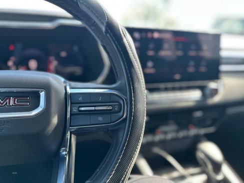 Used 2023 GMC Canyon Elevation w/ Convenience Package image 8