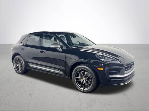 Used 2024 Porsche Macan Turbo w/ Premium Plus Package image 4