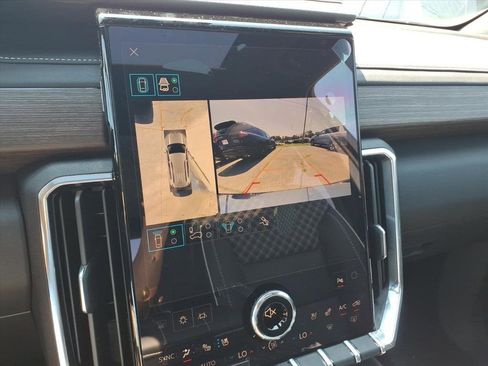 New 2026 GMC Acadia Denali w/ Super Cruise Package image 21