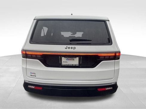 New 2026 Jeep Grand Wagoneer L Limited AWD/4WD image 6