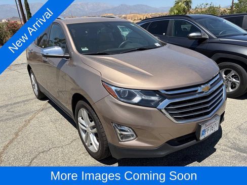 Used 2018 Chevrolet Equinox Premier FWD image 1
